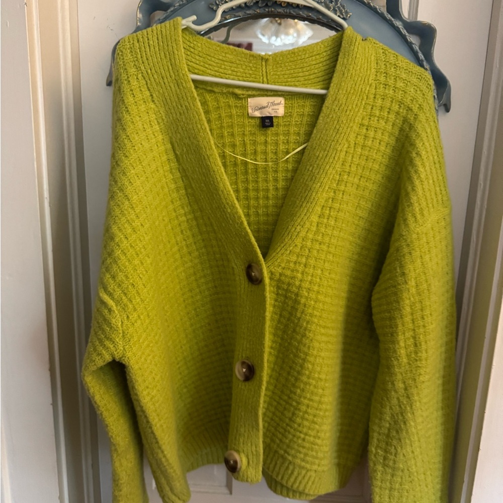 Universal Thread Chartreuse Button-Up Cardigan
